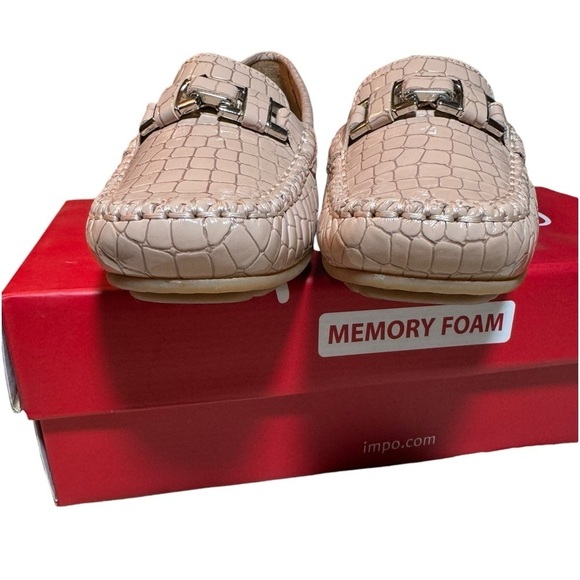 Impo Brea Mini Croco Patent Loafers 6.5 M - Picture 3 of 10